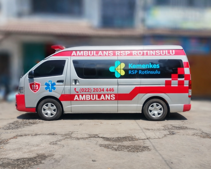 Branding Kendaraan Hasil Pekerjaan Tukang Branding Ambulans REV