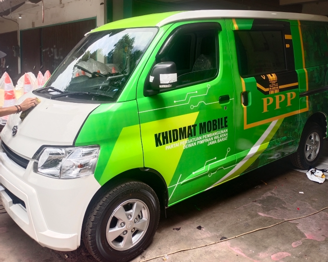 Branding Kendaraan Hasil Pekerjaan Tukang Branding Mobil Partai