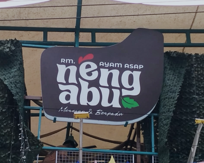 Stiker Outdoor Reklame Hasil Pekerjaan Tukang 04