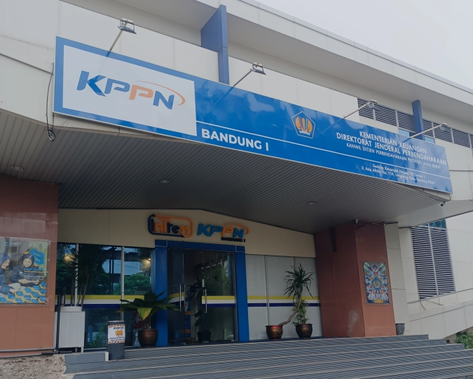 Stiker Outdoor Reklame Hasil Pekerjaan Tukang 06