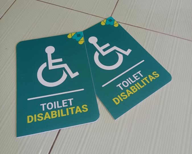 Stiker Signage Hasil Pekerjaan Tukang Sigange 07