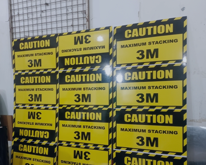 Stiker Signage Hasil Pekerjaan Tukang Sigange 13